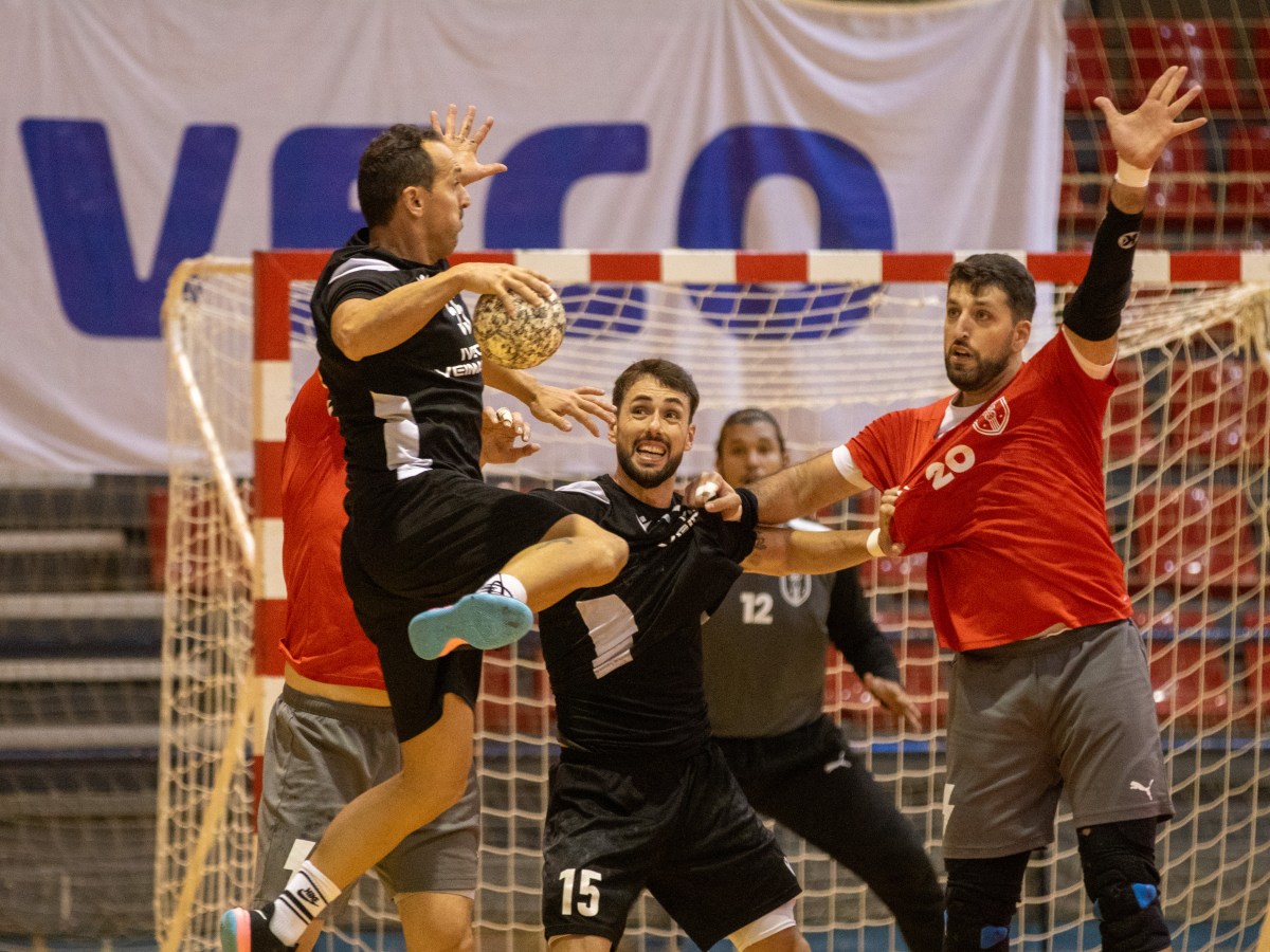 SENIOR – BM ALARCOS 25-27 HANDBOL SANT JOAN (PRIMERA NACIONAL – JORNADA&nbsp;7)