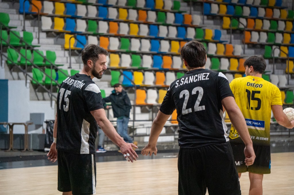 SENIOR – BM ALARCOS 35-28 C.BM MARISTAS ALGEMESÍ (PRIMERA NACIONAL – JORNADA&nbsp;21)