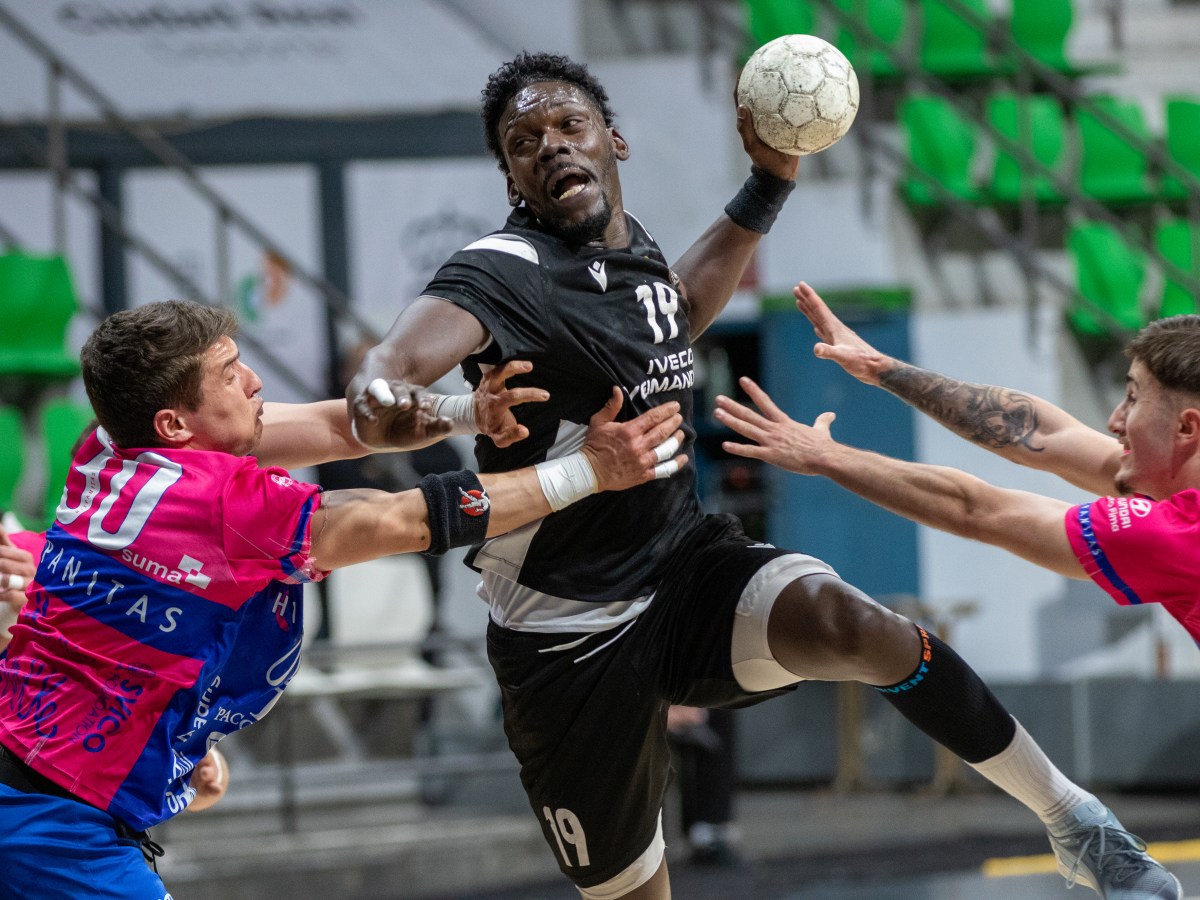 SENIOR – BM ALARCOS 28-21 HISPANITAS BM PETRER (PRIMERA NACIONAL – JORNADA&nbsp;25)